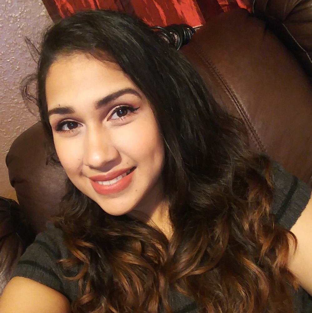 Meet your Posher, Karina